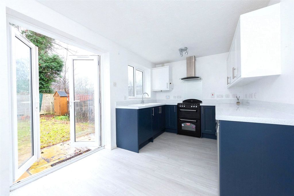 Property photo 2 of 14 Picture No. 61
