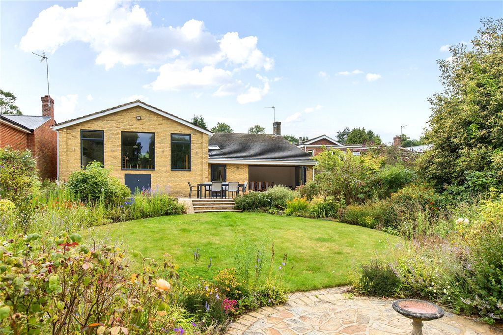 Property photo 1 of 17 Picture No. 32