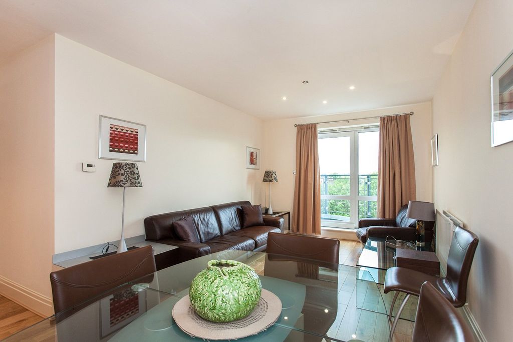 Property photo 1 of 8 Picture No. 09