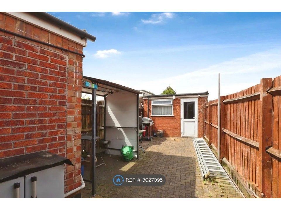 Property photo 2 of 7 Rear Garden &amp; Garage