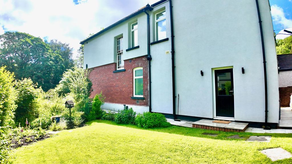 Additional image 55 of 4 bed semi-detached house for saleThe Crescent, Ebbw Vale NP23