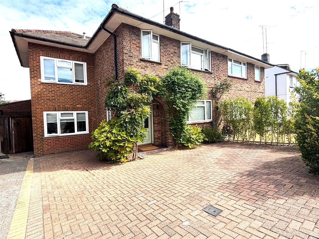 Property photo 1 of 18 Fa4A210F-Cf2B-4A0A-864A-656957Daf51B.Jpg
