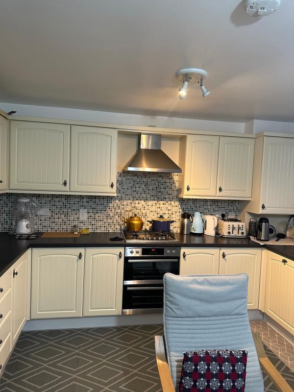 Property photo 3 of 29