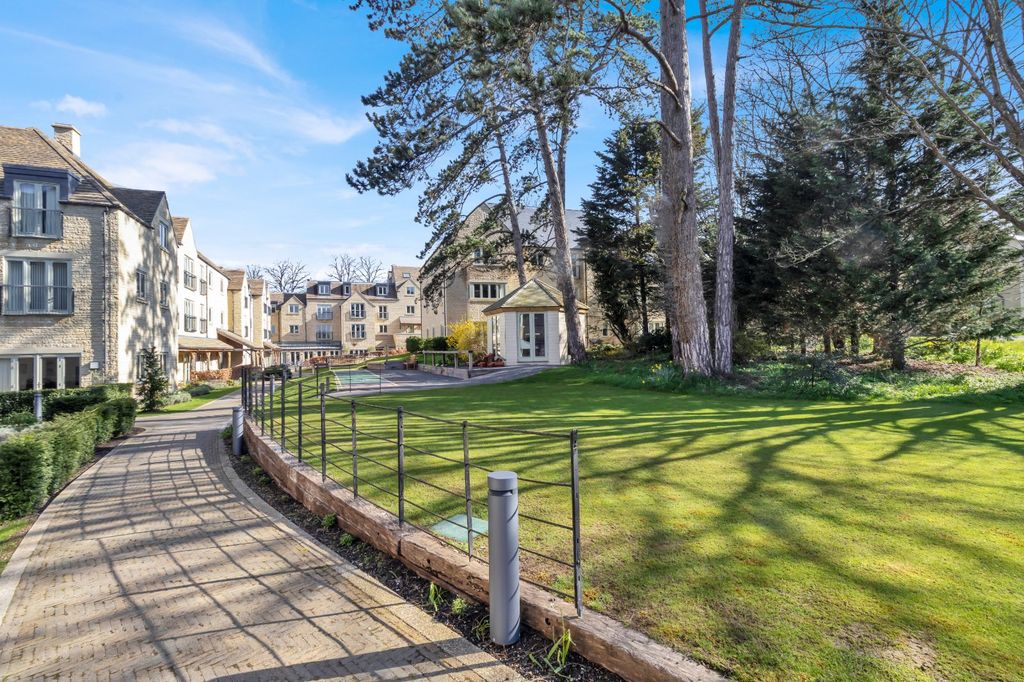 Property photo 3 of 8 Picture No. 09