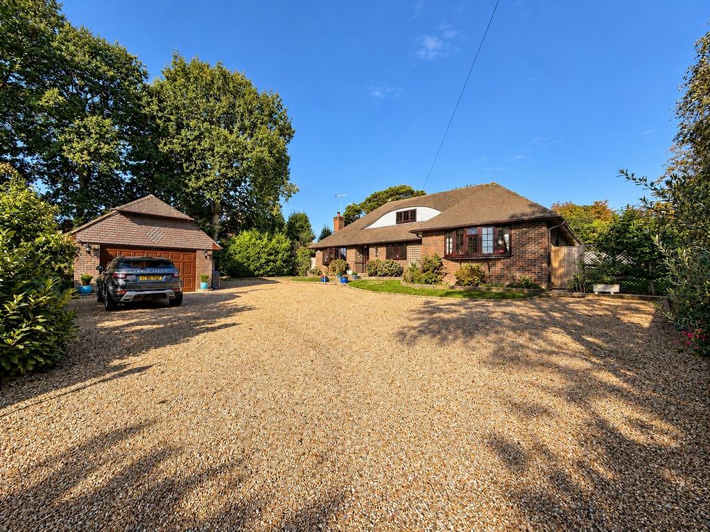 Property photo 1 of 26
