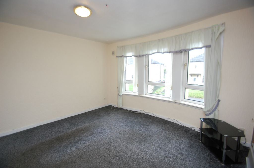 Property photo 3 of 16 3692524