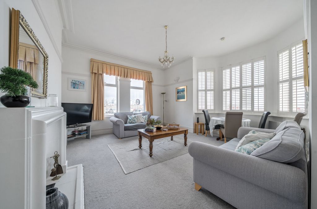 Property photo 1 of 9 1462801-6-6A0c874...