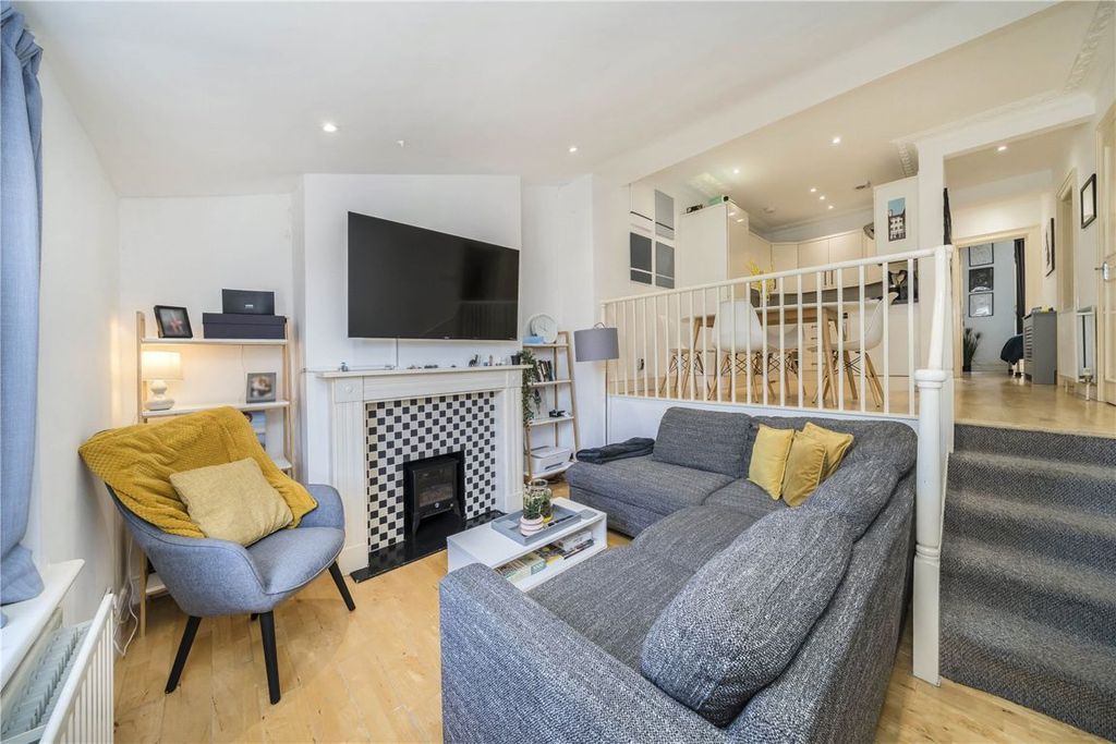 Property photo 1 of 7