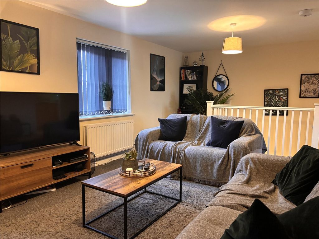 Property photo 3 of 10 Picture No. 22
