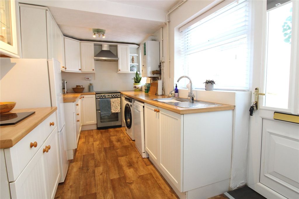 Property photo 3 of 17 Picture No. 08
