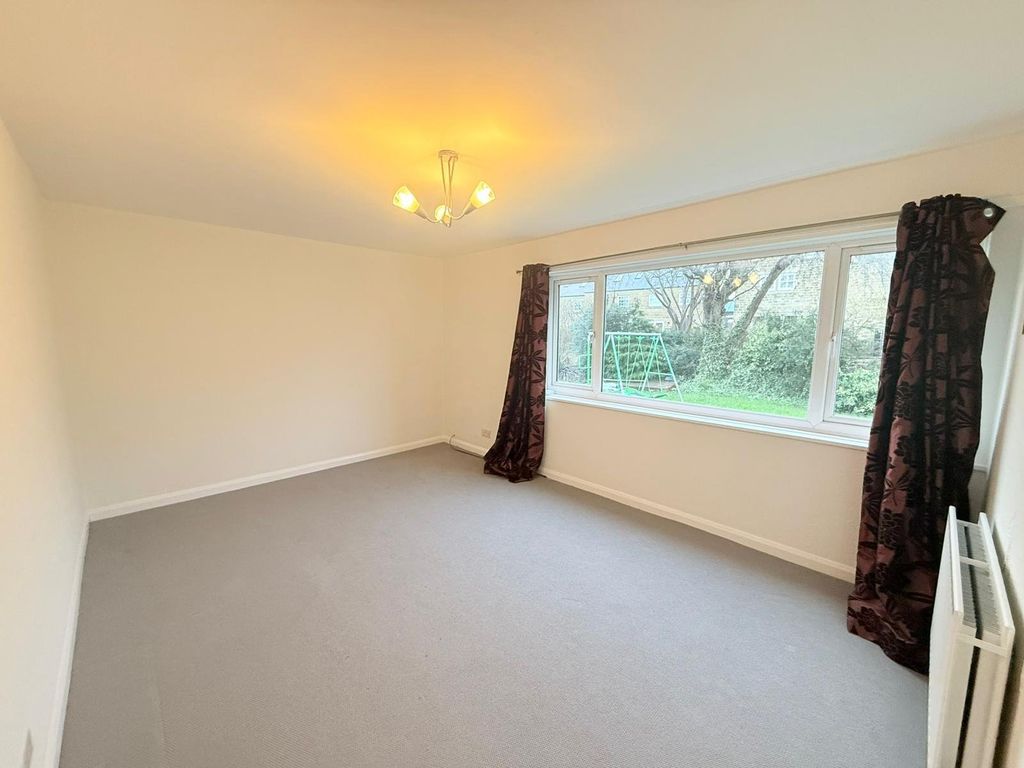 Property photo 3 of 13 Picture No. 25