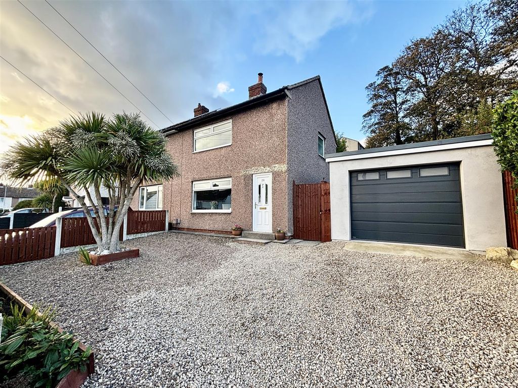 Property photo 1 of 20