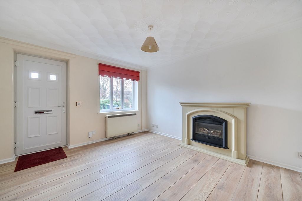 Property photo 2 of 22