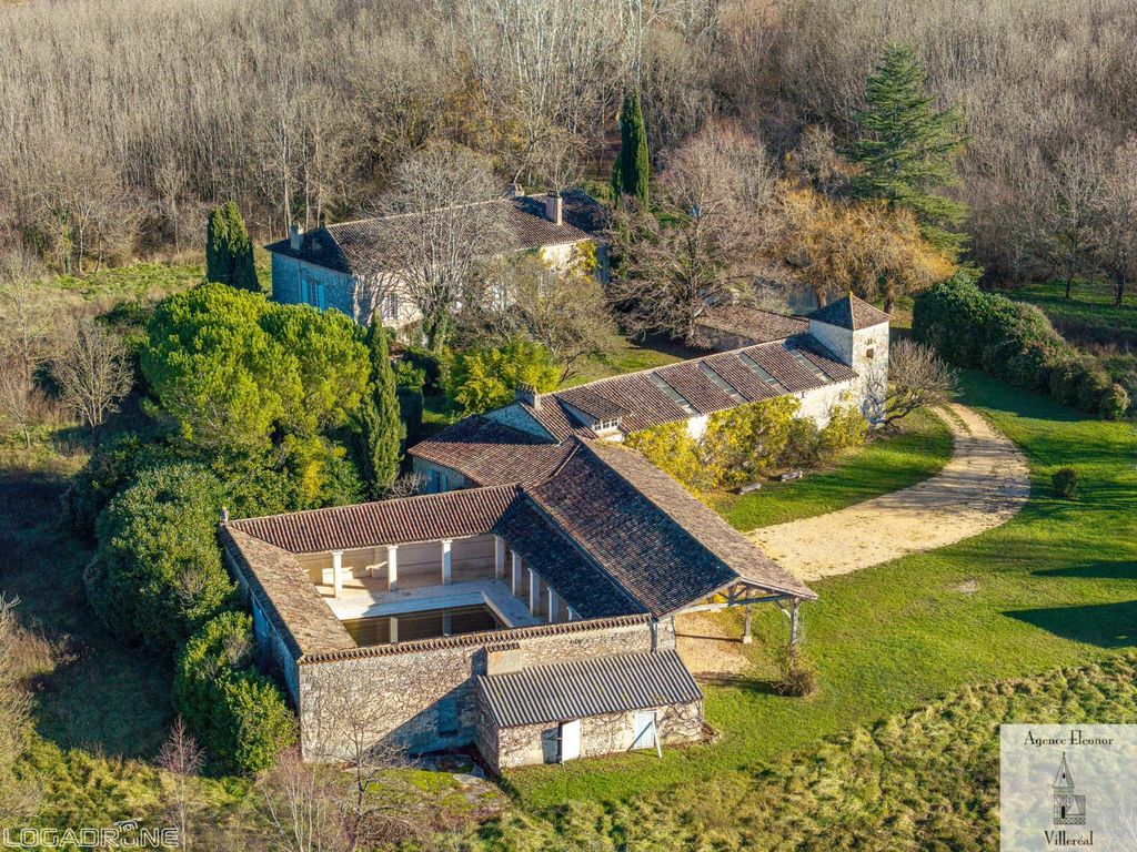 Property photo 2 of 21