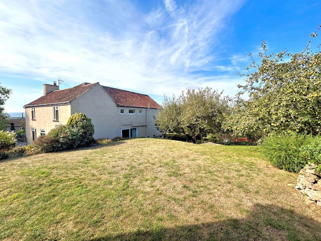 Property photo 1 of 24