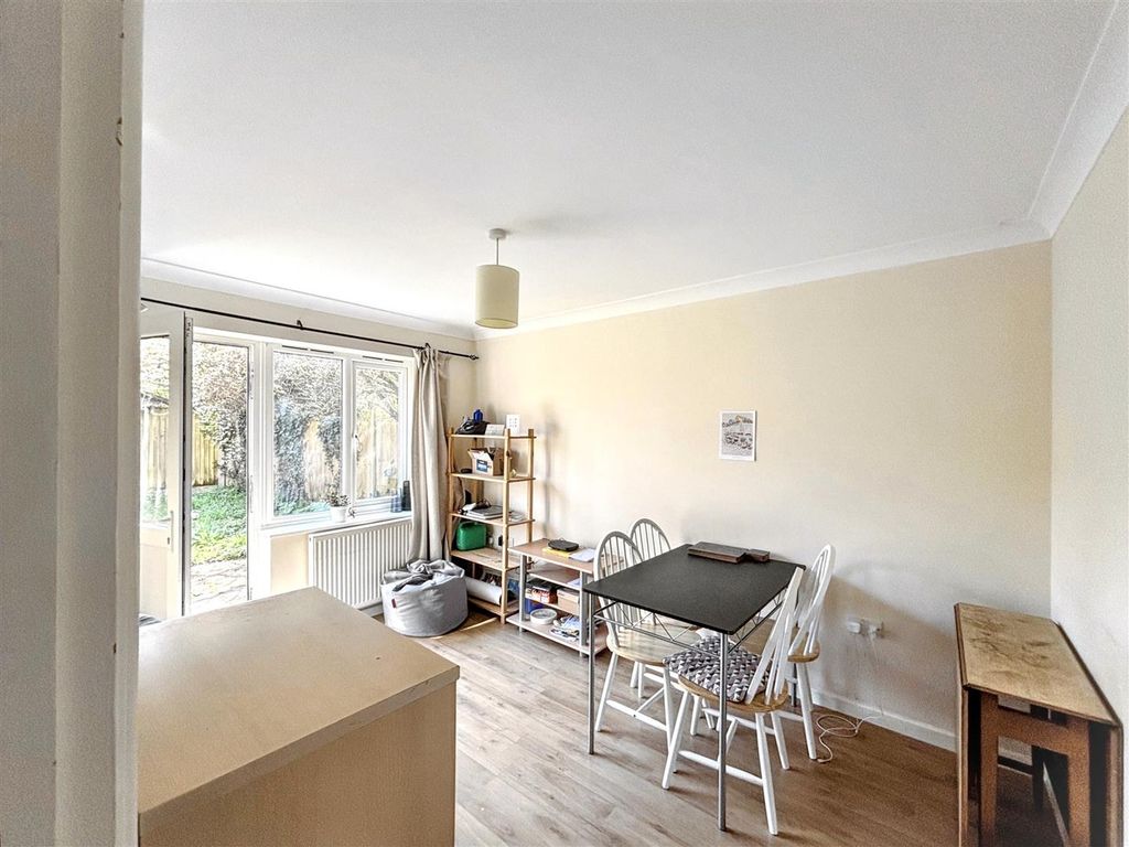 Property photo 3 of 11 Img_0249.Jpg