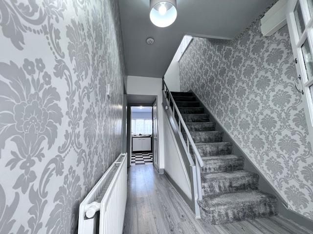 Property photo 2 of 27 Entrance Hall.Jpg