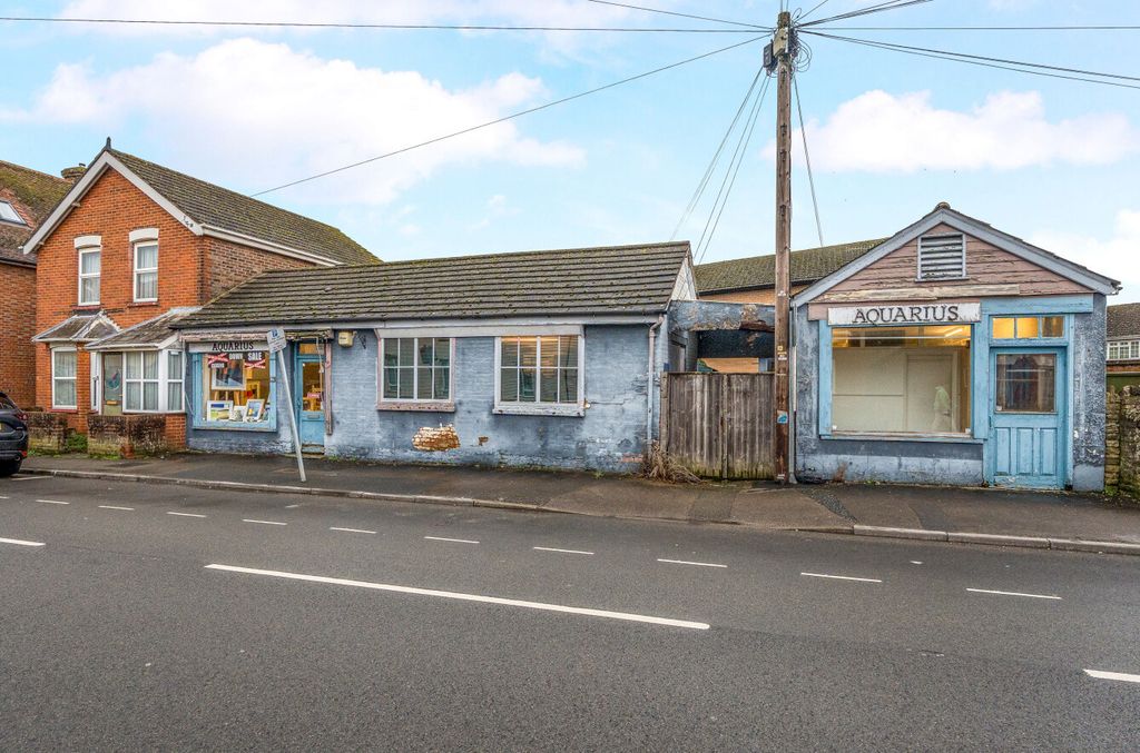 Property photo 1 of 36 1405013-3-6980Cb0...