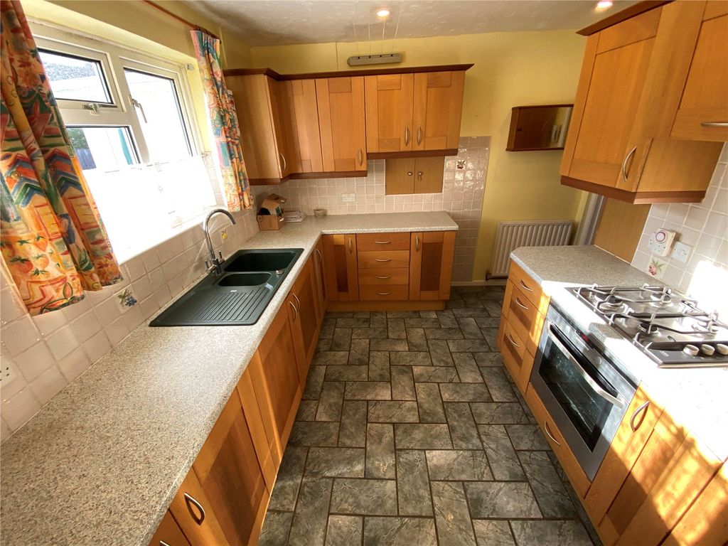 Property photo 3 of 21 Picture No. 14