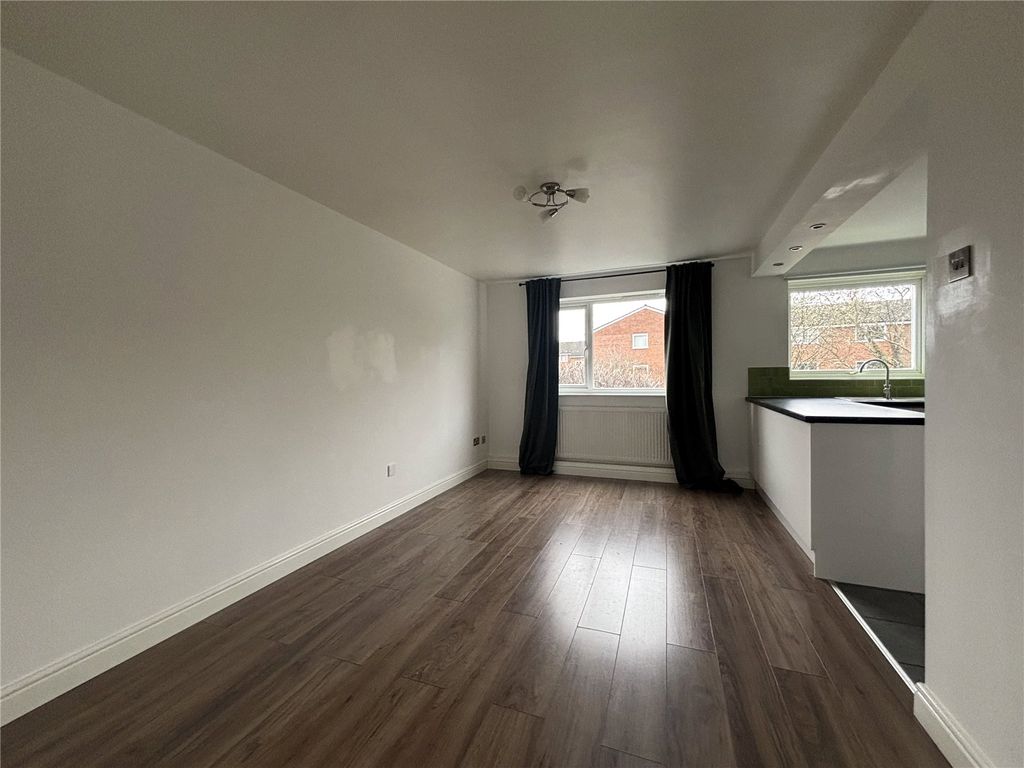 Property photo 2 of 9 Picture No. 02