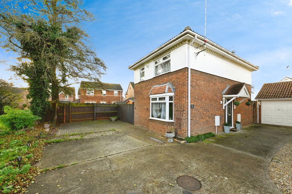 Property photo 1 of 17