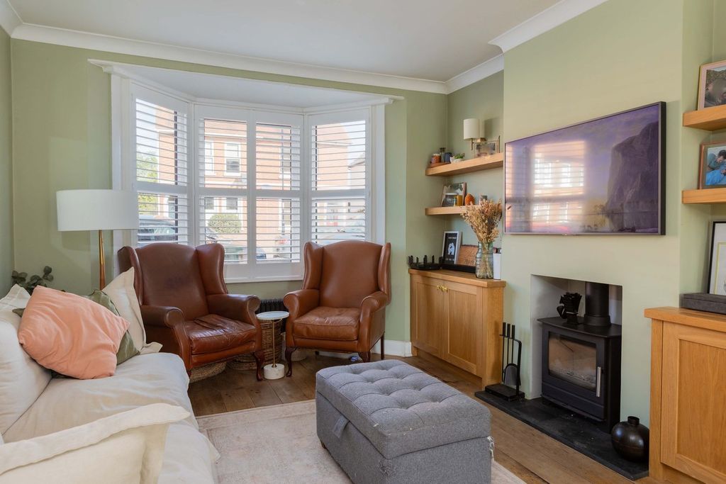 Property photo 3 of 15