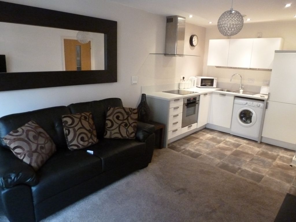 Property photo 2 of 7
