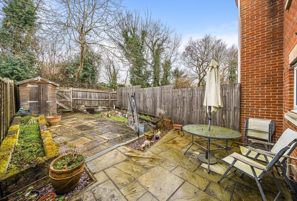 Property photo 2 of 14 954307 (9).Jpg