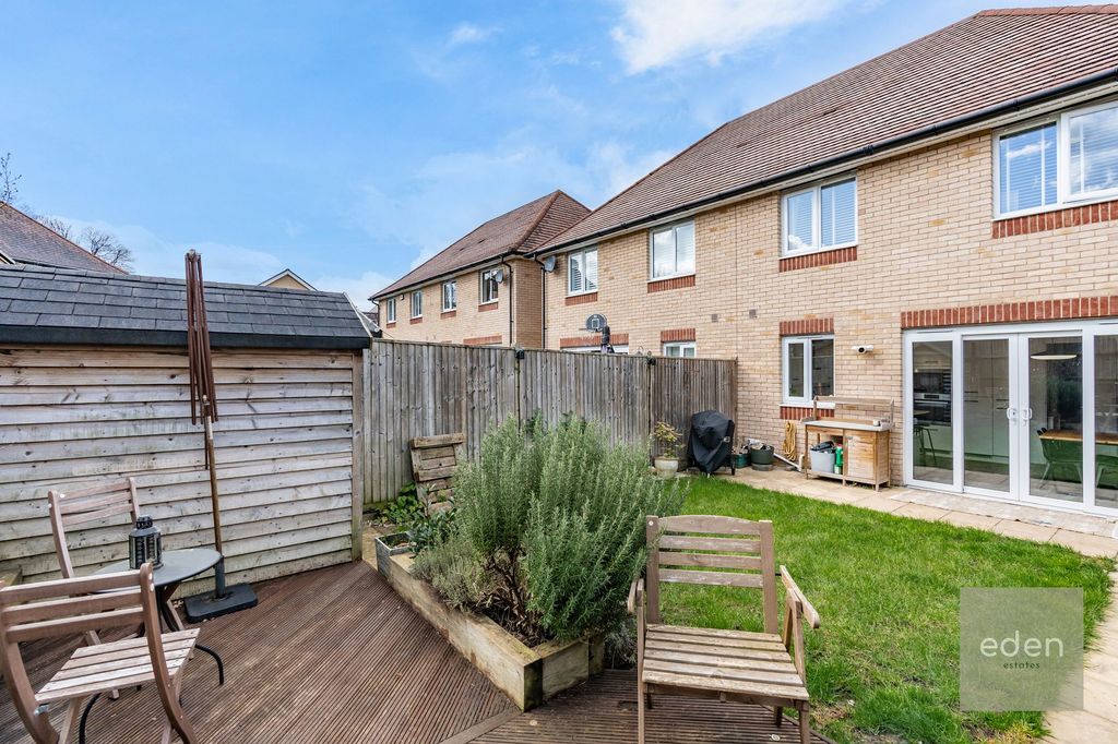 Property photo 2 of 29