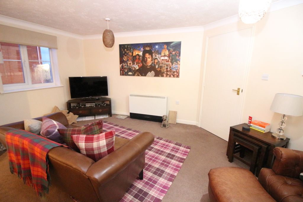 Property photo 2 of 6