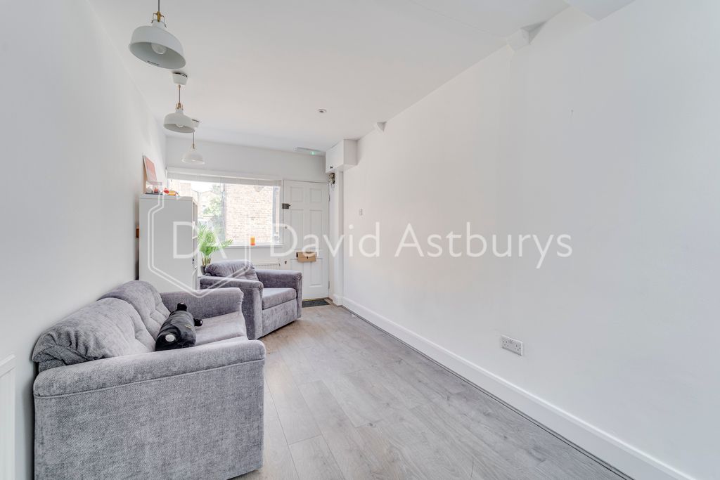 Property photo 2 of 9 Ndb02236_Enfused