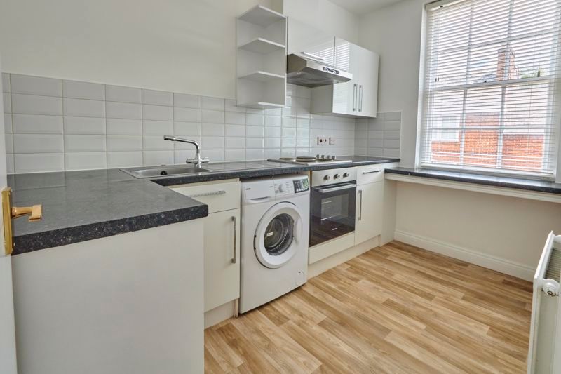 Property photo 2 of 9 Kitchen