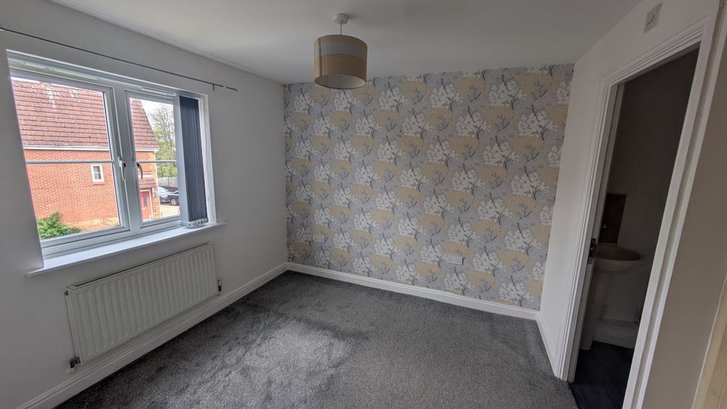 Property photo 2 of 6 Photo 2