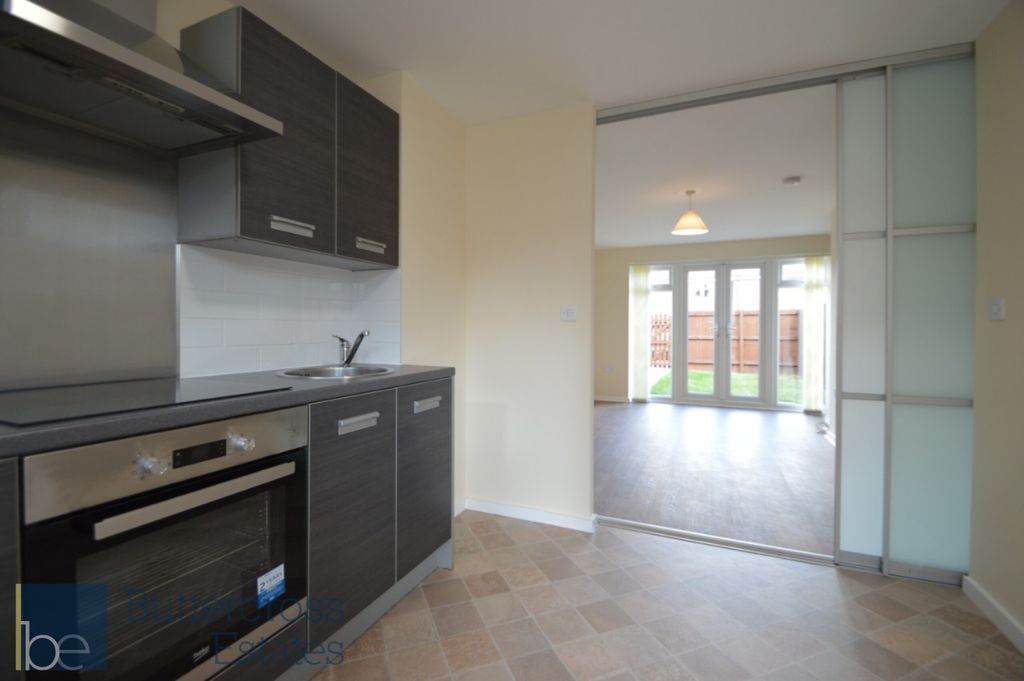 Property photo 2 of 15 Kitchen