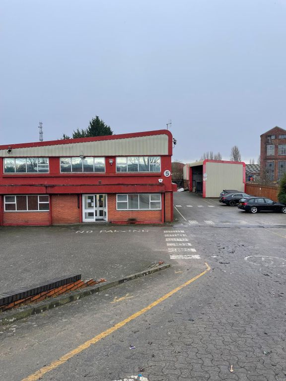 Property photo 1 of 4