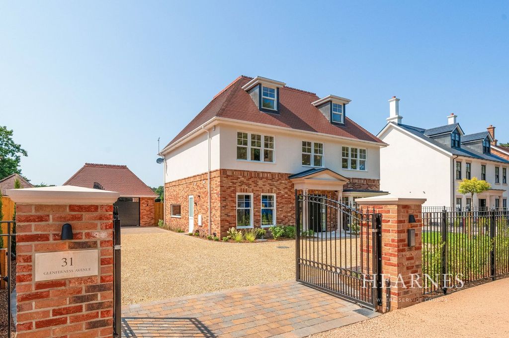 Property photo 1 of 30