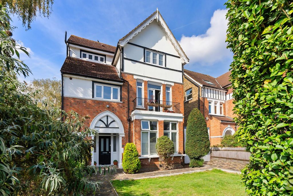 Property photo 1 of 13 Front (Exterior)