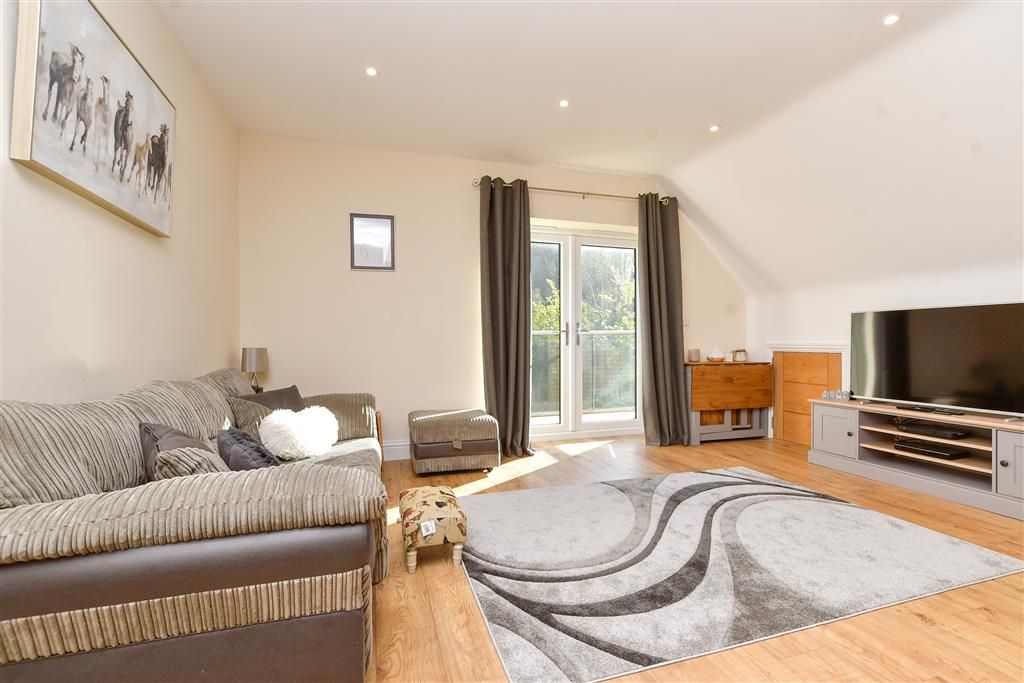 Property photo 1 of 12 Kitchen/Lounge/Diner