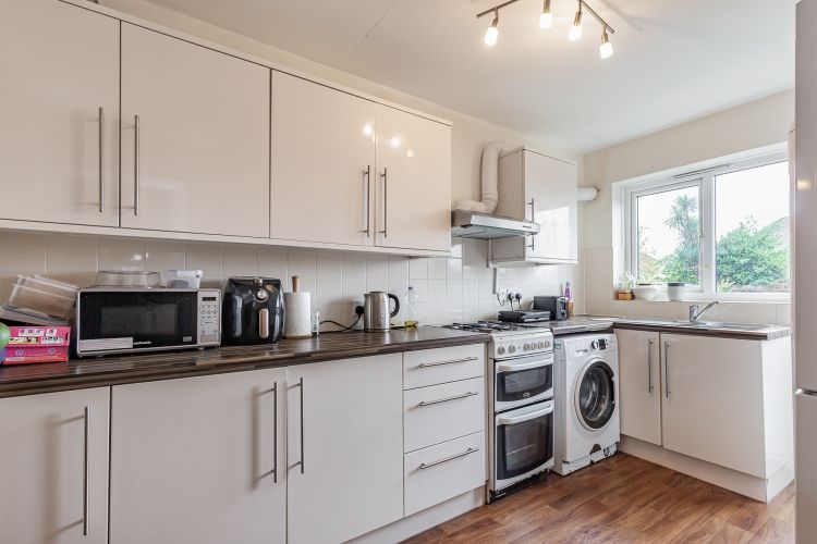 Property photo 3 of 17 307436
