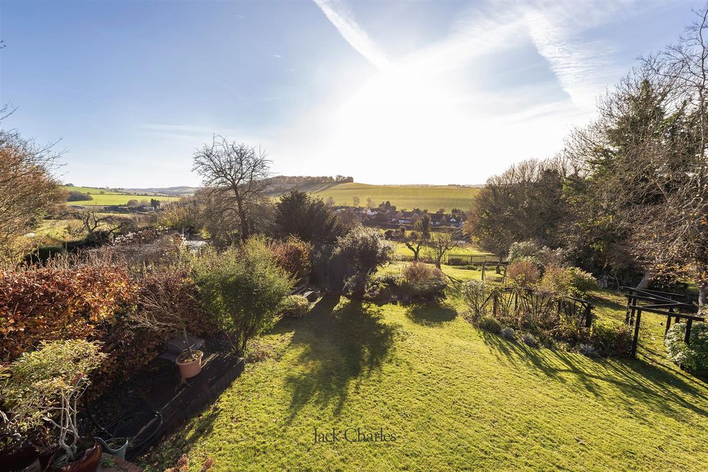 Property photo 2 of 24 Whiteposts, Gorse Hill, Da4 0Ju 008.Jpg