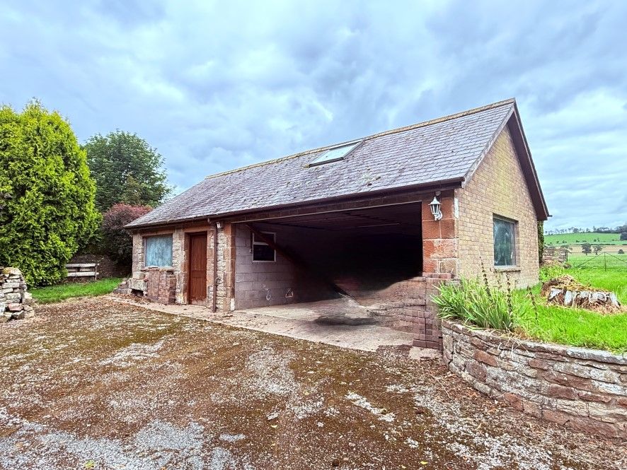 Property photo 3 of 16