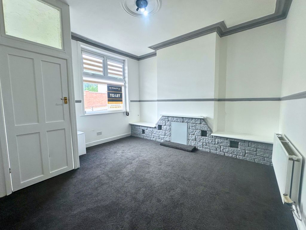Property photo 3 of 10 Gallery