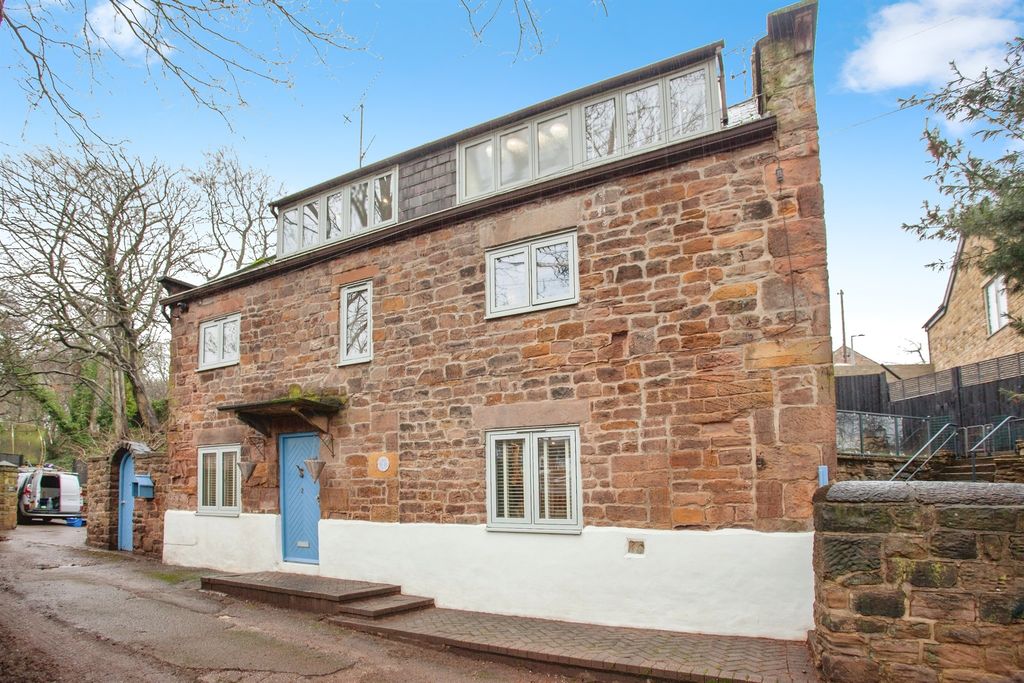 Property photo 1 of 34