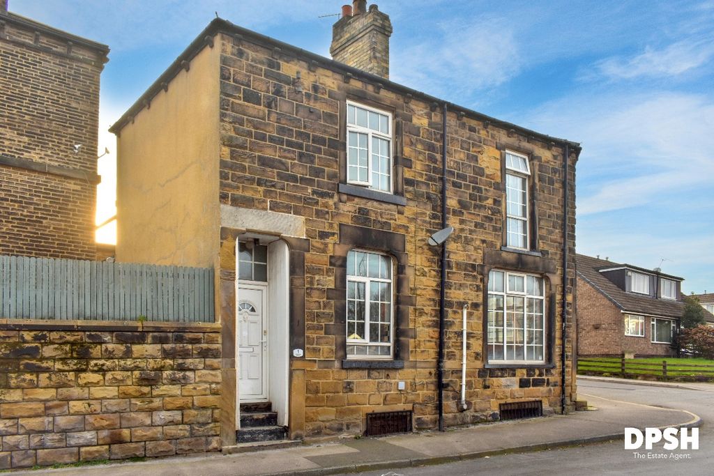 Property photo 2 of 29