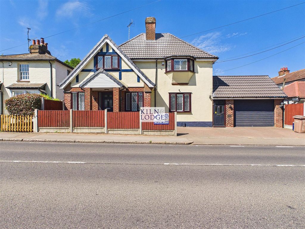 Property photo 1 of 21