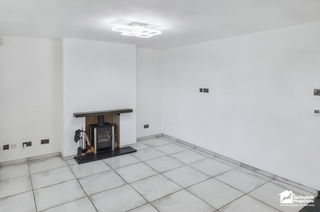 Property photo 2 of 14 Image 1