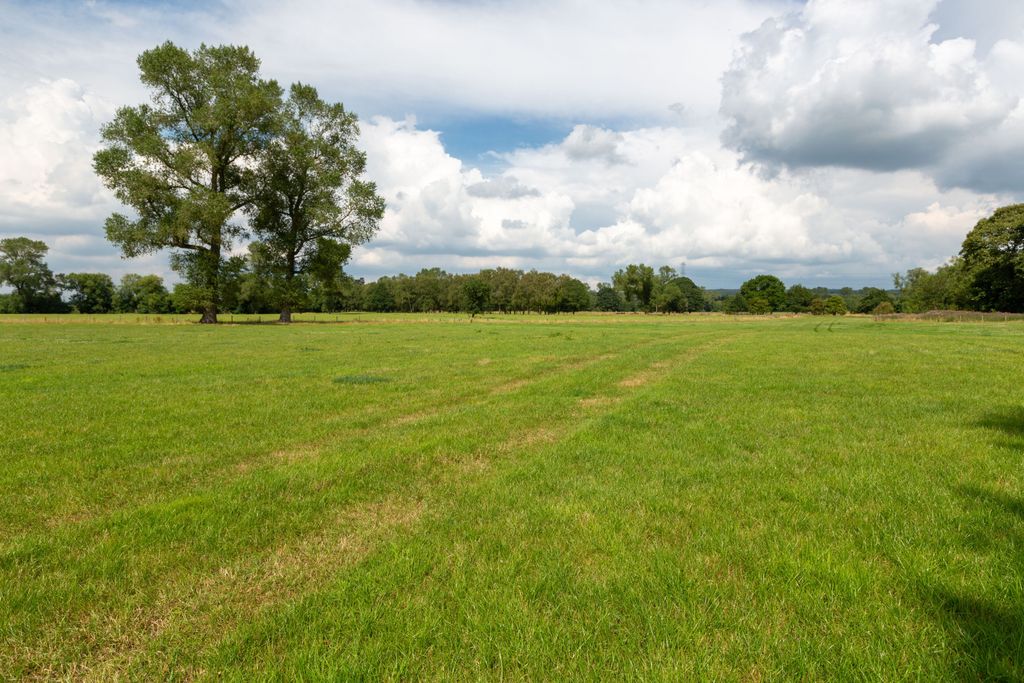 Property photo 2 of 5 Lot 2