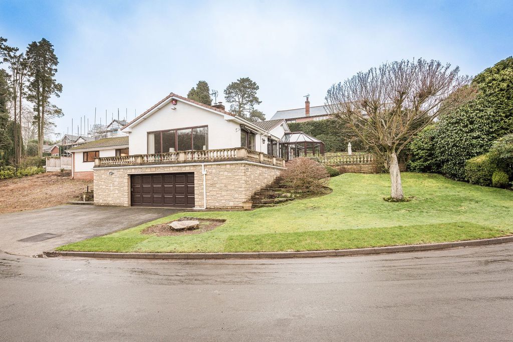 Property photo 1 of 57