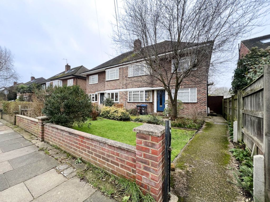 Property photo 1 of 13