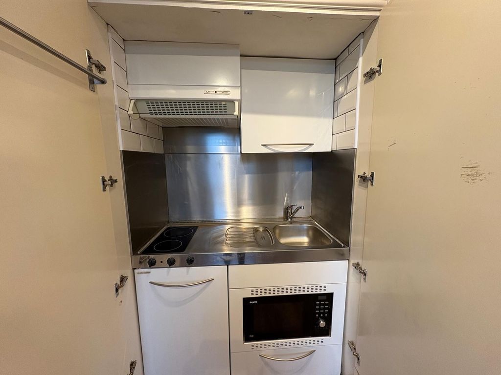 Property photo 3 of 10 Property